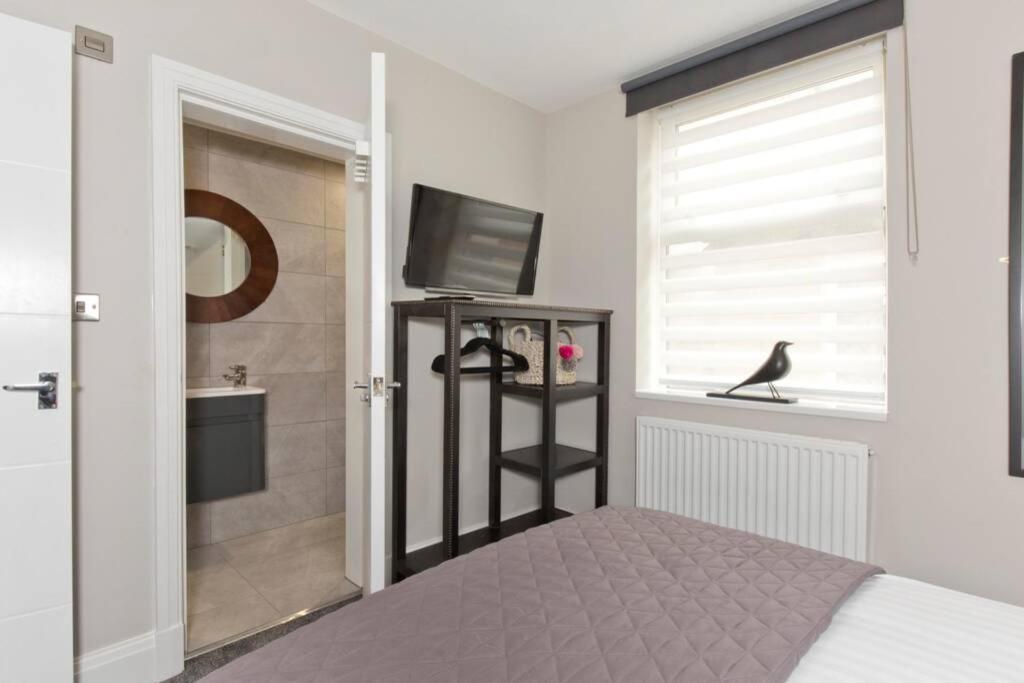 Blackbird Luxury 2 Bed Accommodation Room 7 Blackpool Extérieur photo